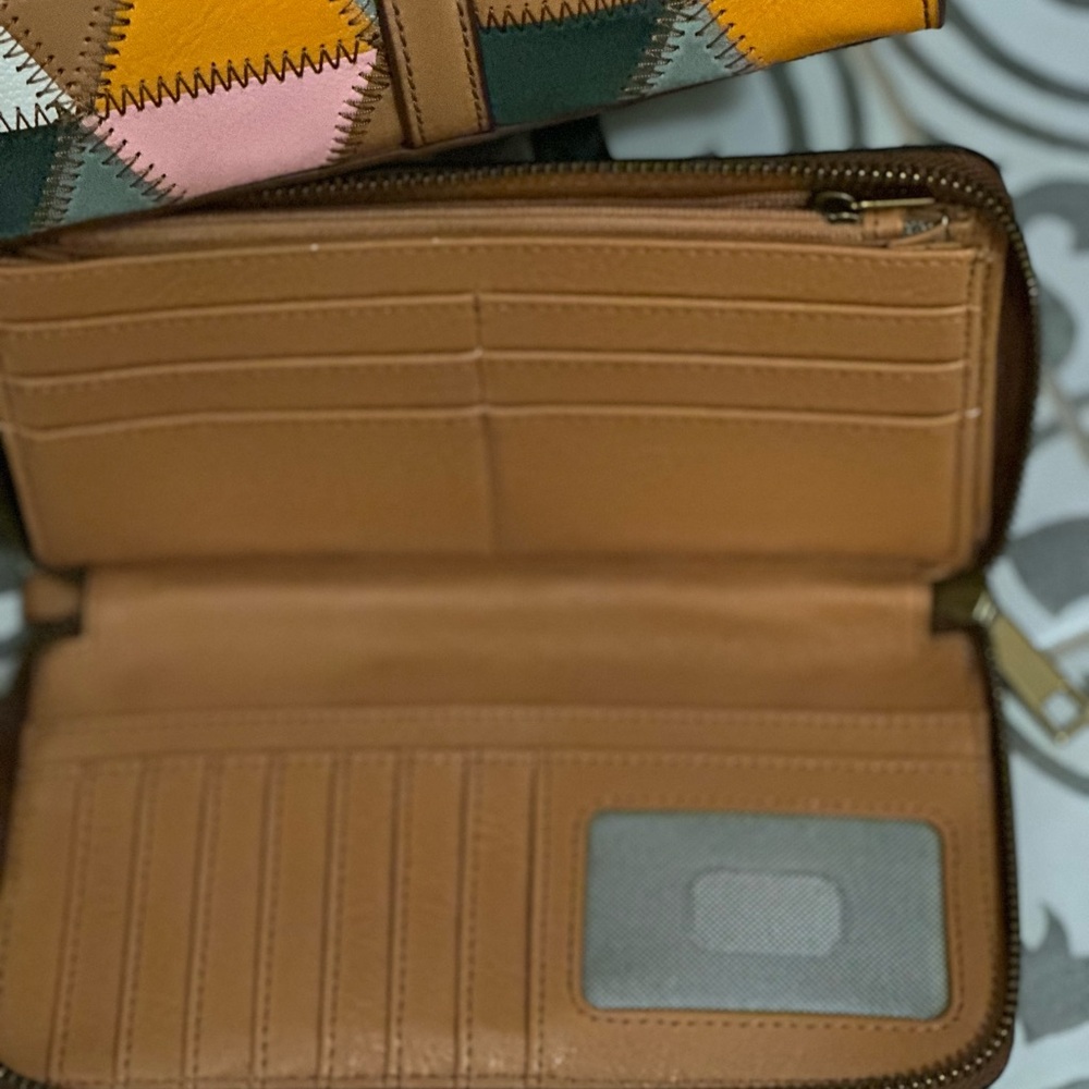 Fossil Geometric Patchwork Tote & Matching Wallet… - image 4